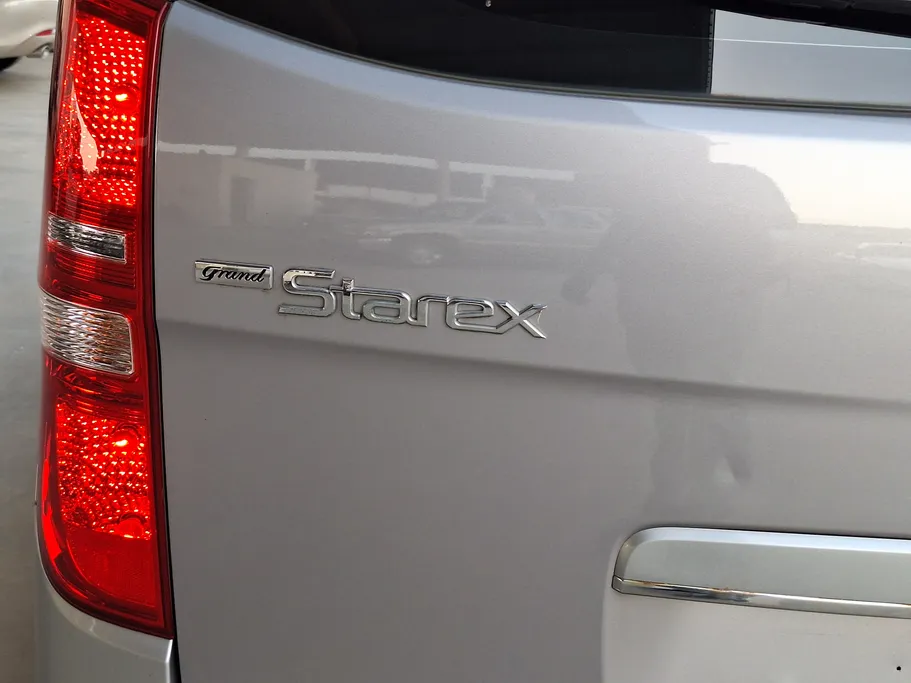 2021 Hyundai Grand Starex cargo 