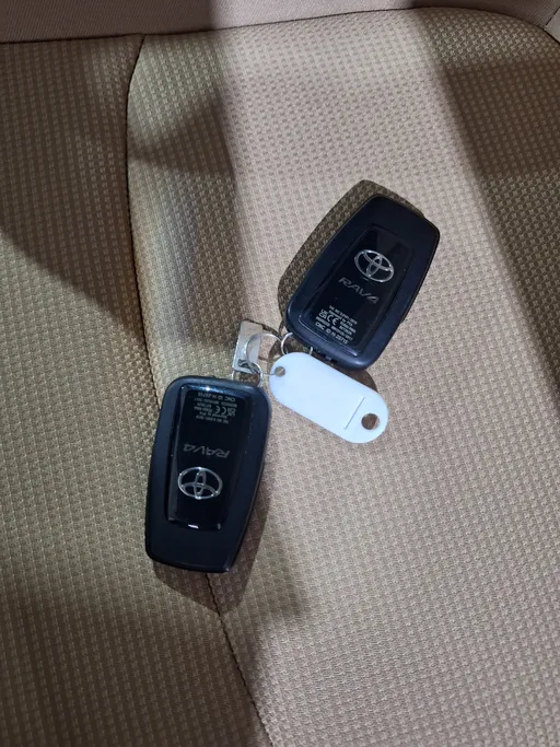 تويوتا راف فور LE HEV 2024 