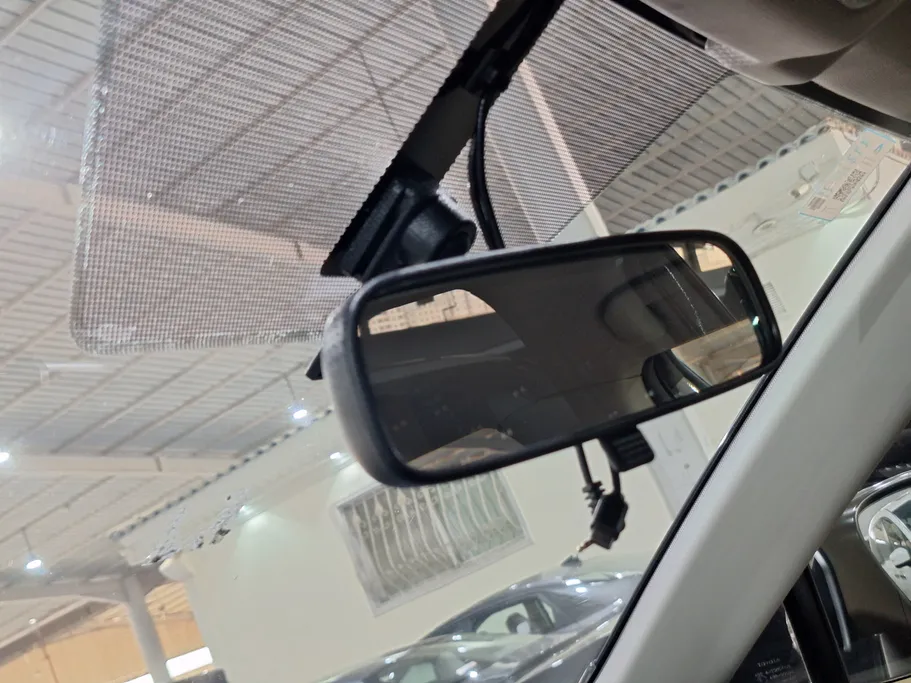 تويوتا راف فور LE HEV 2024 