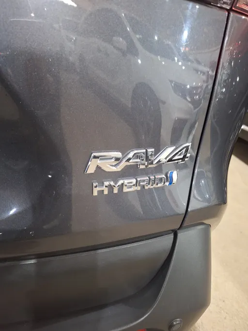 تويوتا راف فور LE HEV 2024 