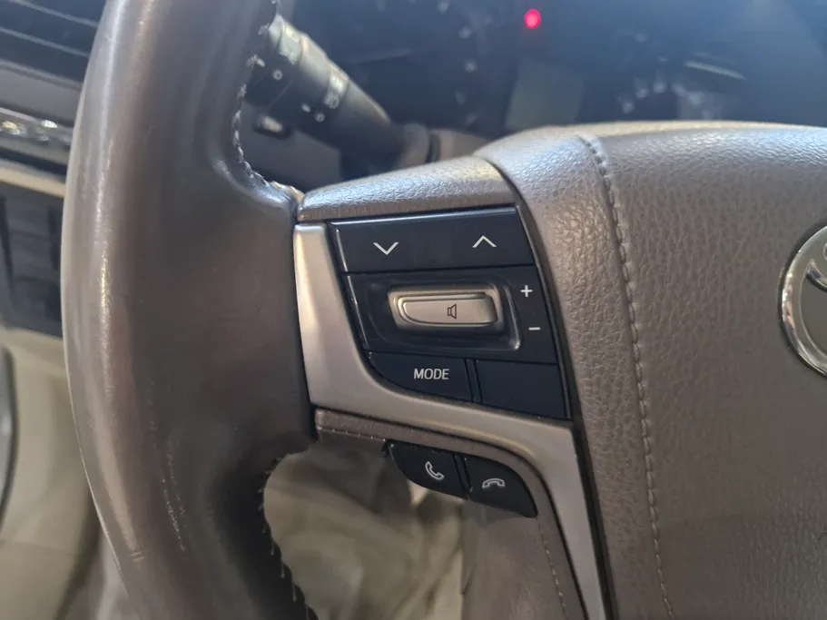 2022 Toyota Prado TXL 