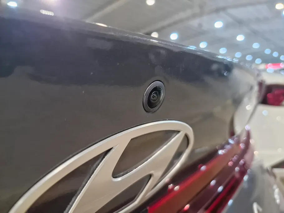 2024 Hyundai Elantra Comfort 
