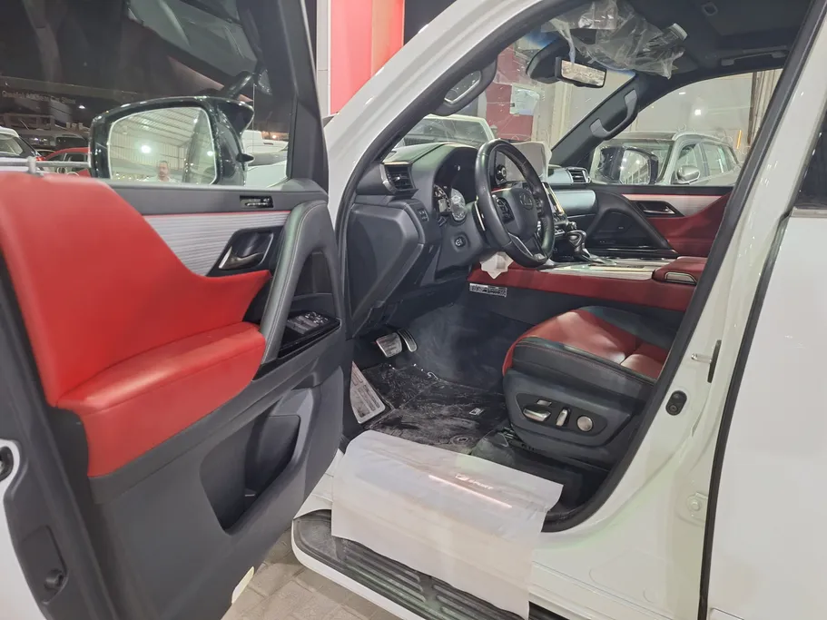 لكزس LX 600 FF F-Sport 2024 