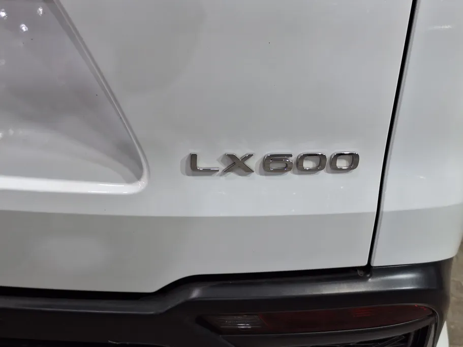 لكزس LX 600 FF F-Sport 2024 
