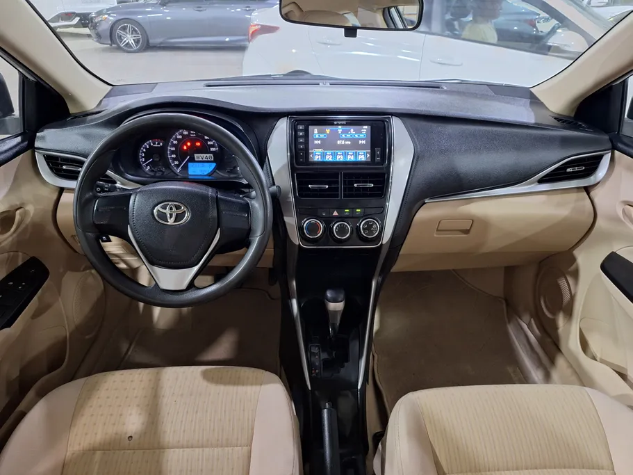 2020 Toyota Yaris  Y Plus 