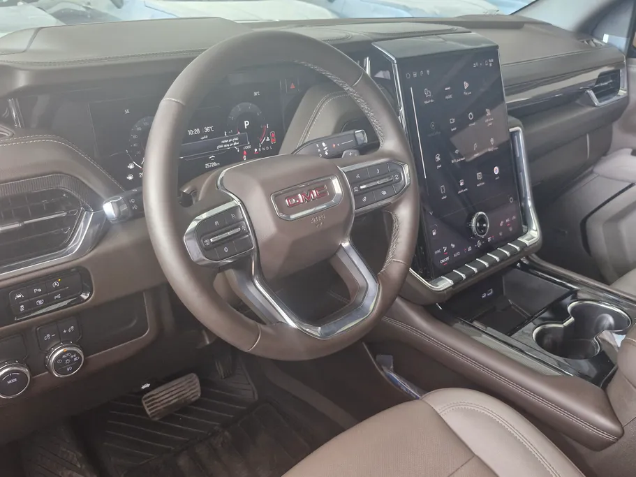 2025 GMC Yukon Elevation 