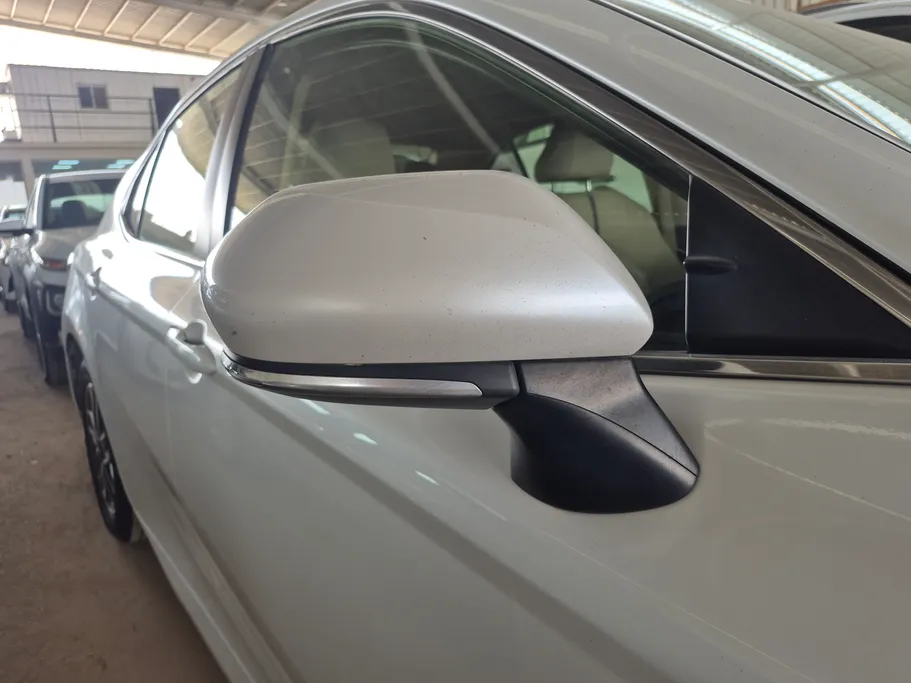 2023 Toyota Camry  LE 