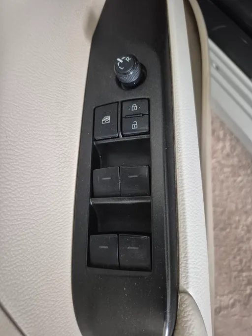 2023 Toyota Camry  LE 