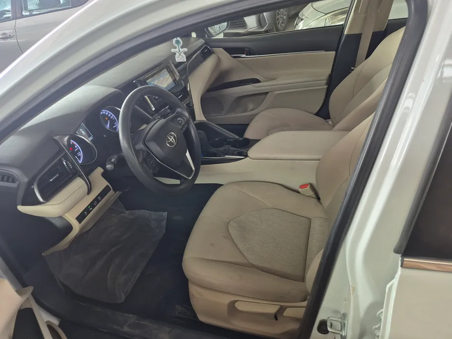 2023 Toyota Camry  LE 