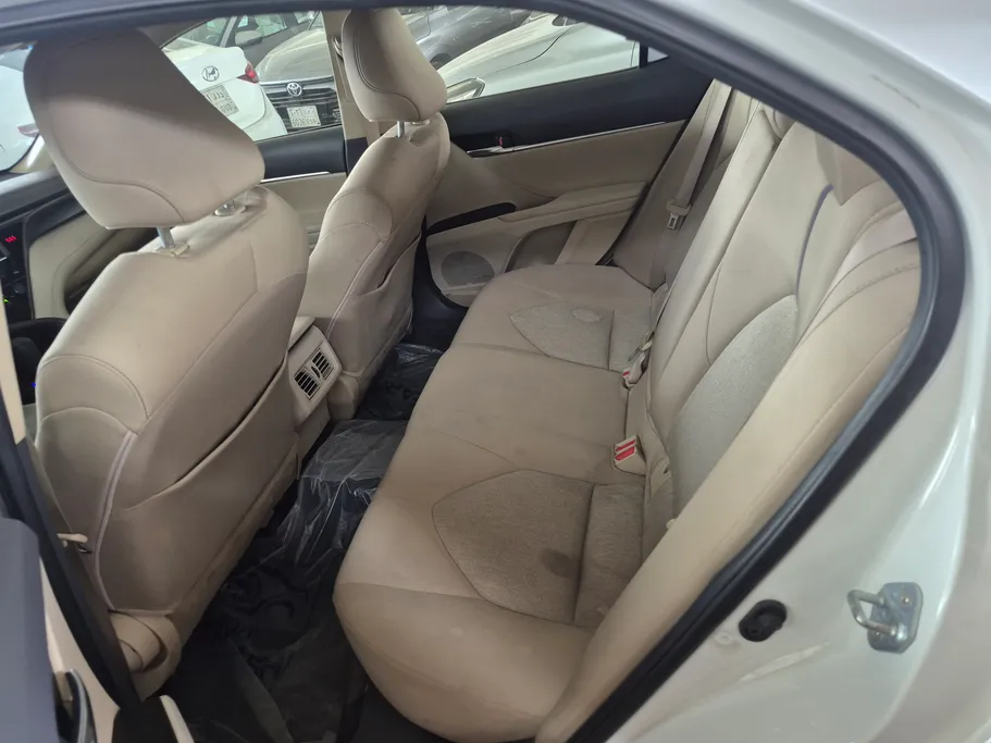 2023 Toyota Camry  LE 