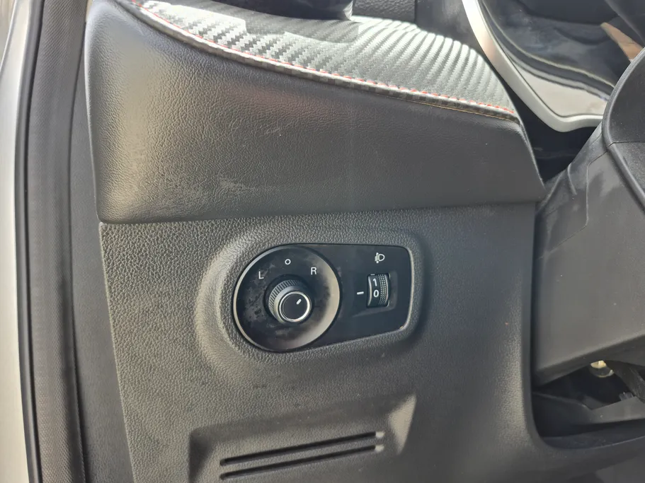 2023 MG ZS STD 