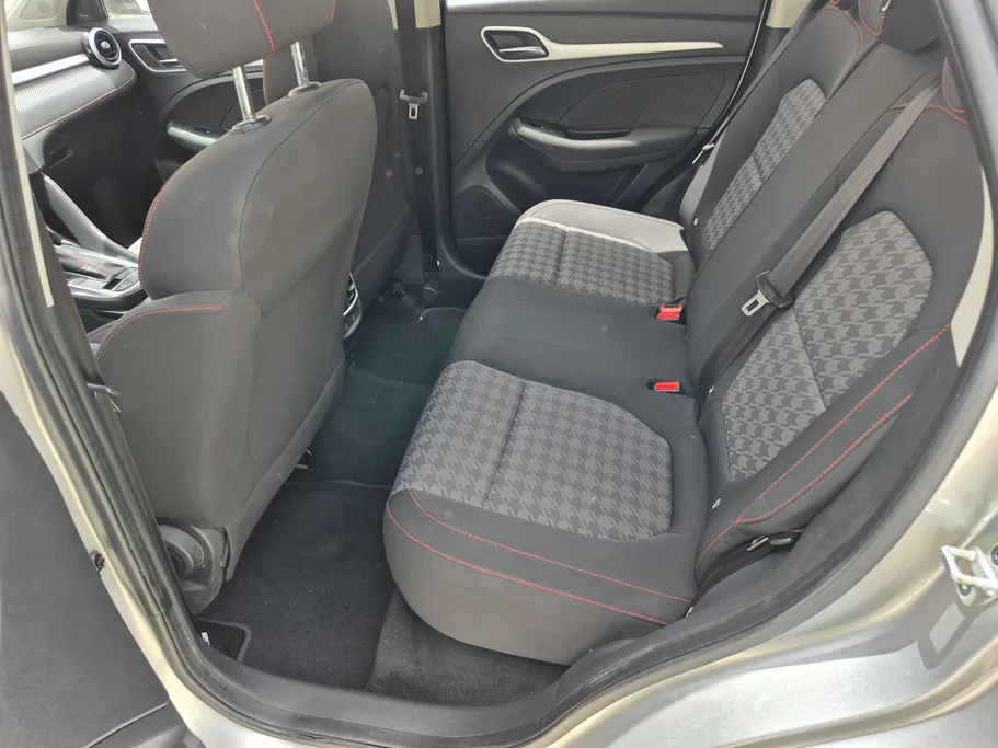 2023 MG ZS STD 