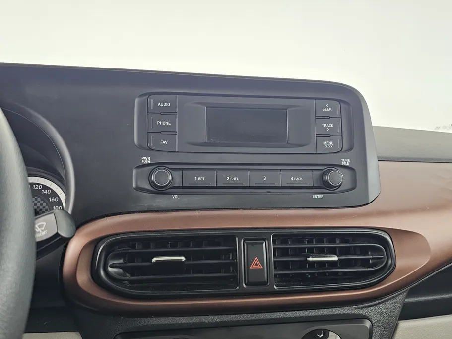هيونداي Grand i10 فلييت 2024 