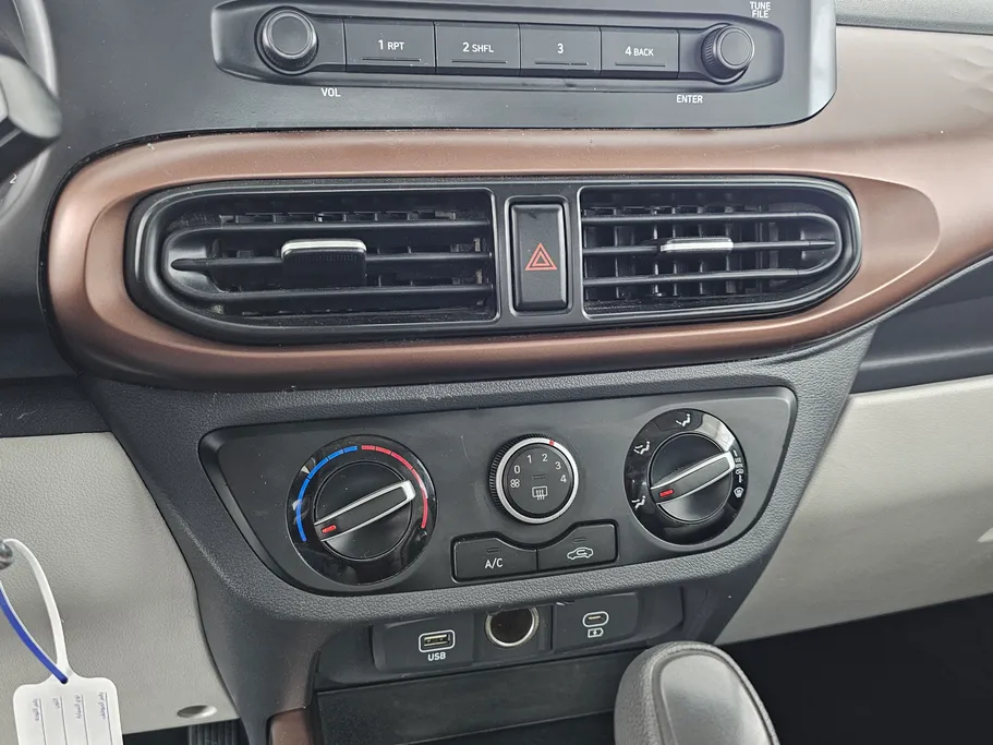 هيونداي Grand i10 فلييت 2024 
