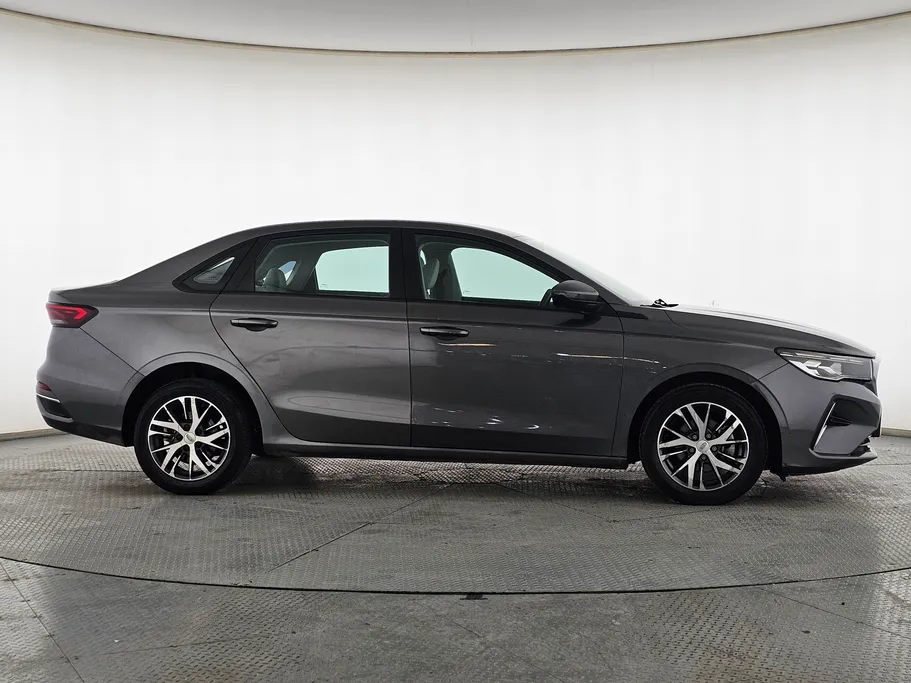 2024 جيلي Emgrand GS 