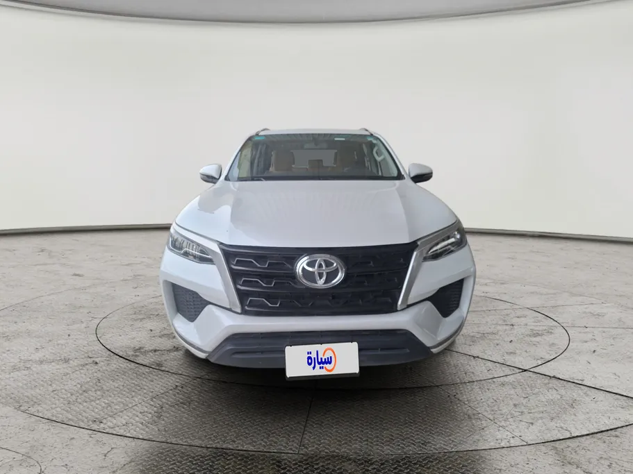 2024 Toyota Fortuner GX 