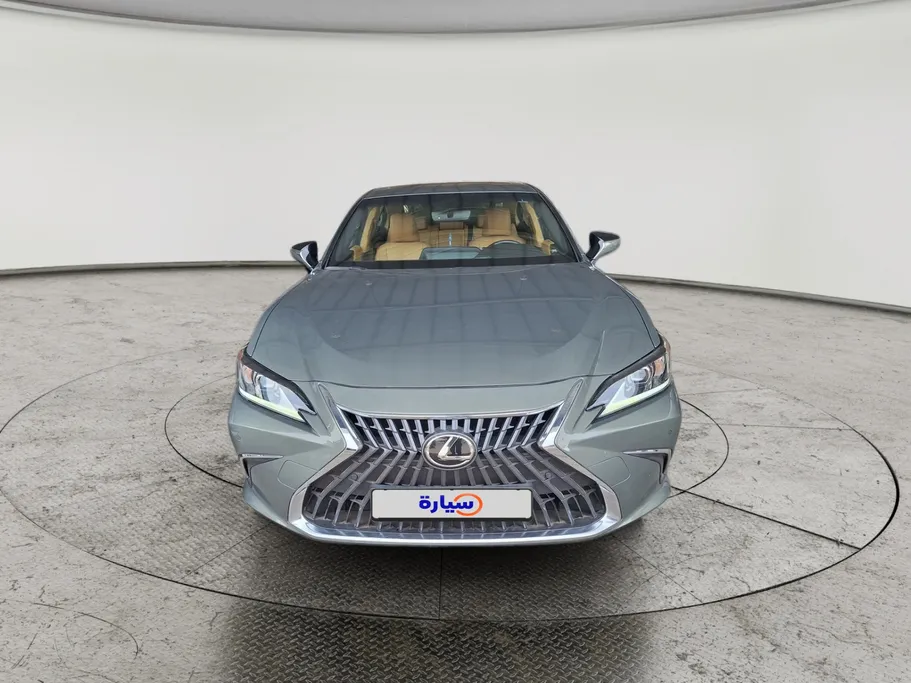 2023 Lexus ES 300 H 