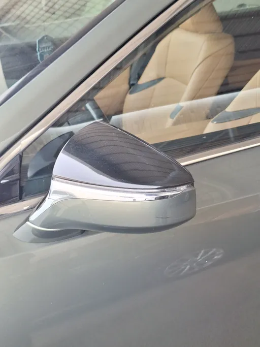 2023 Lexus ES 300 H 