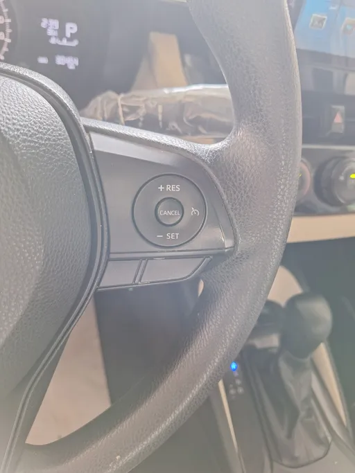 2025 Toyota Corolla XLI 