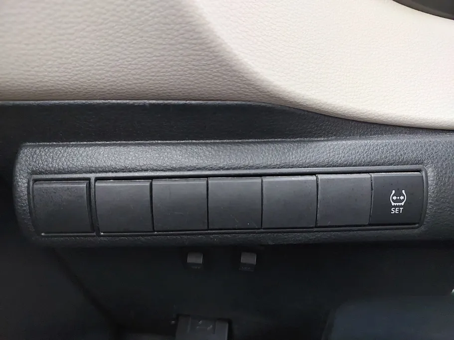 2024 Toyota Corolla XLI 