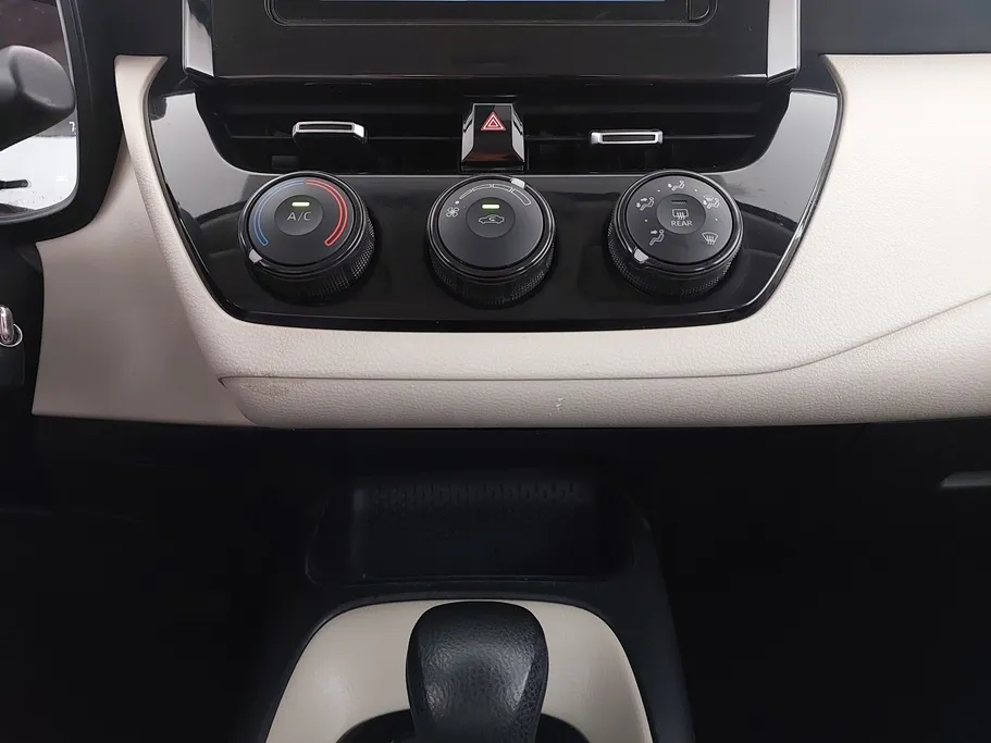 2024 Toyota Corolla XLI 