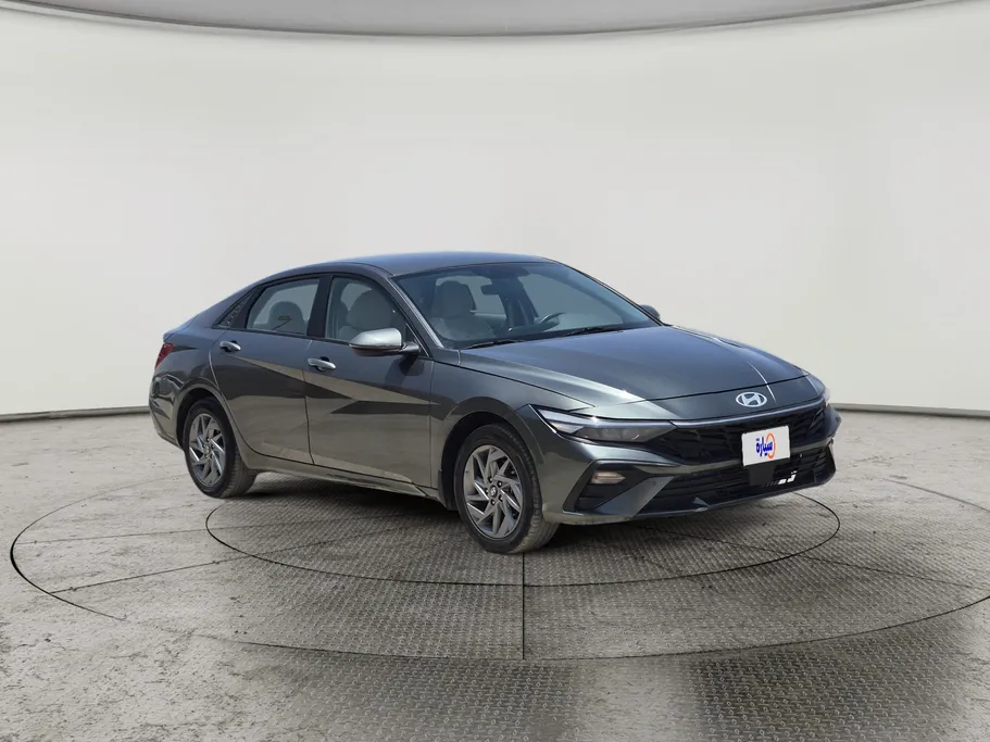 2024 Hyundai Elantra Smart 