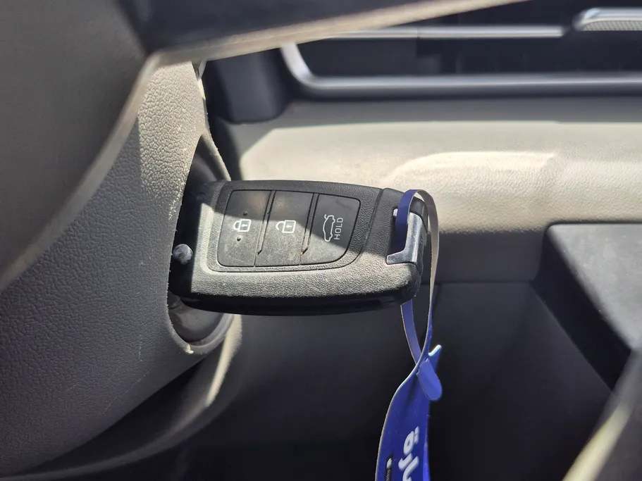 2024 Hyundai Elantra Smart 