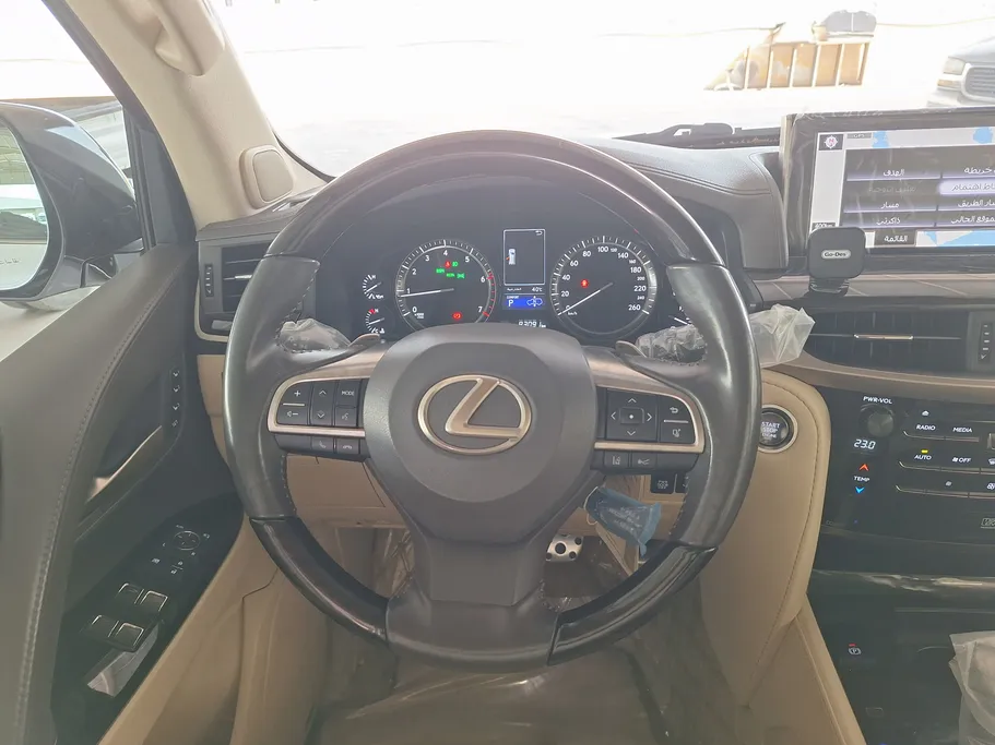 2021 Lexus LX 570 S 