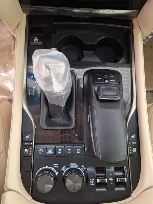 2021 Lexus LX 570 S 