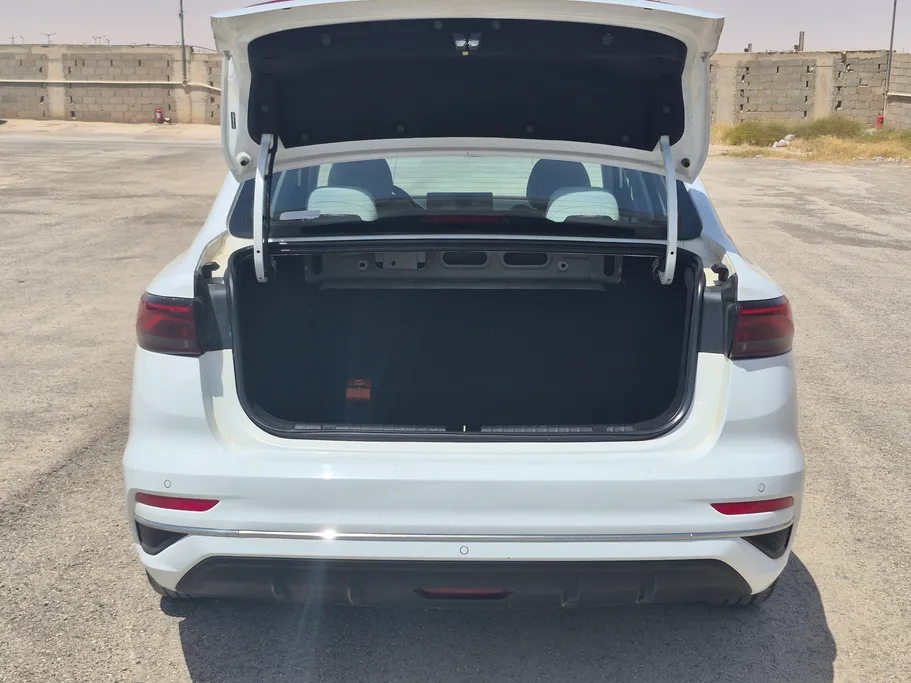 جيلي امجراند GS 2023 