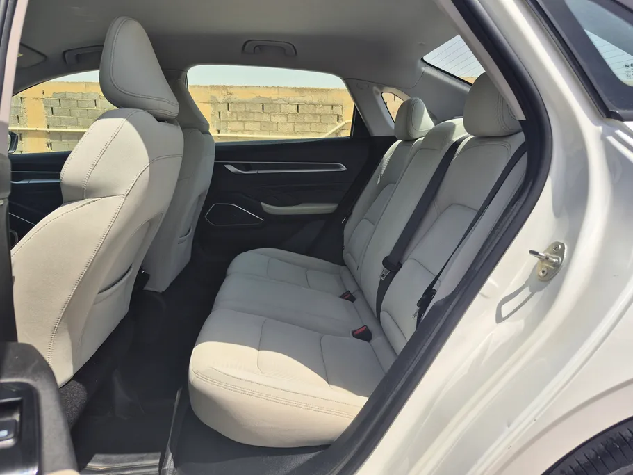 جيلي امجراند GS 2023 