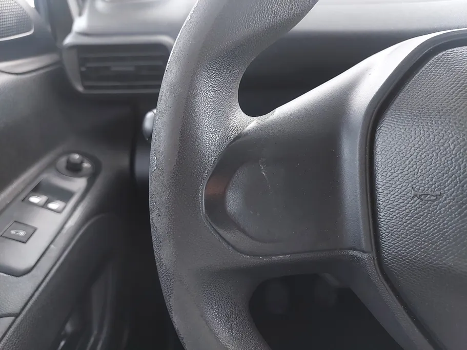 2023 Peugeot Partner Short van 