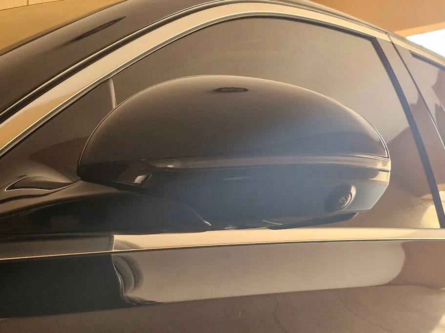 2025 Mercedes E 300 