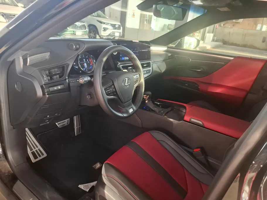لكزس ES 350 FF F Sport 2025 