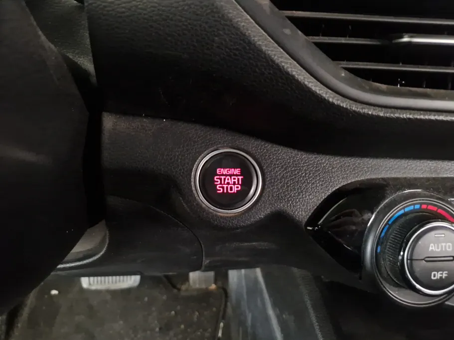 2021 Kia K3 LX 