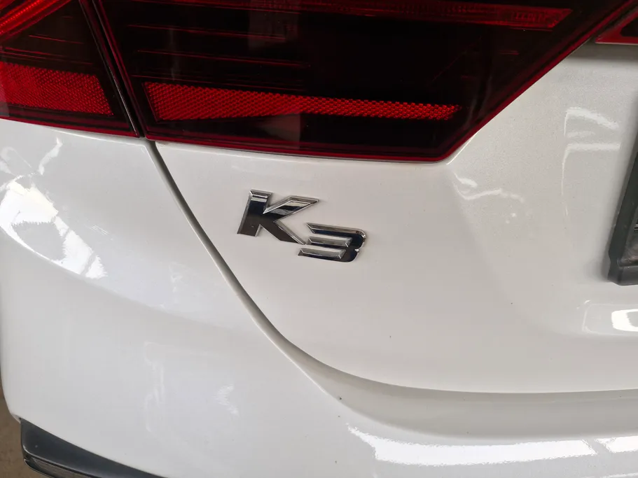 2021 Kia K3 LX 
