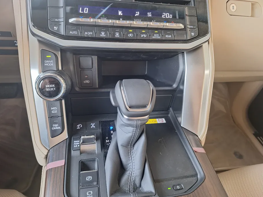 2025 Toyota Land Cruiser GXR5 