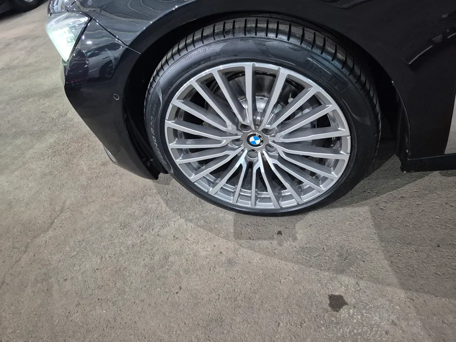2022 BMW 7 Series 730Li 