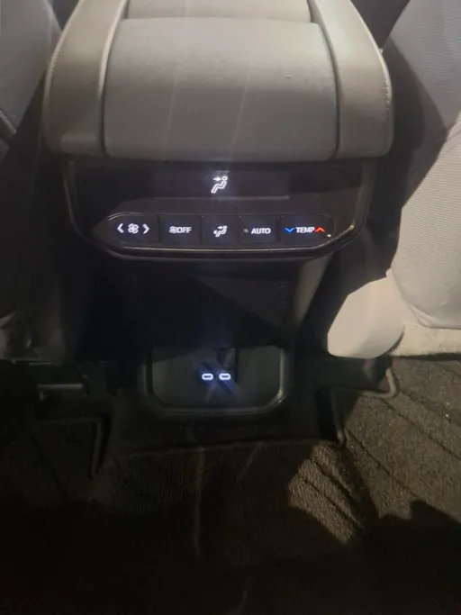 2023 Toyota Highlander GLE 