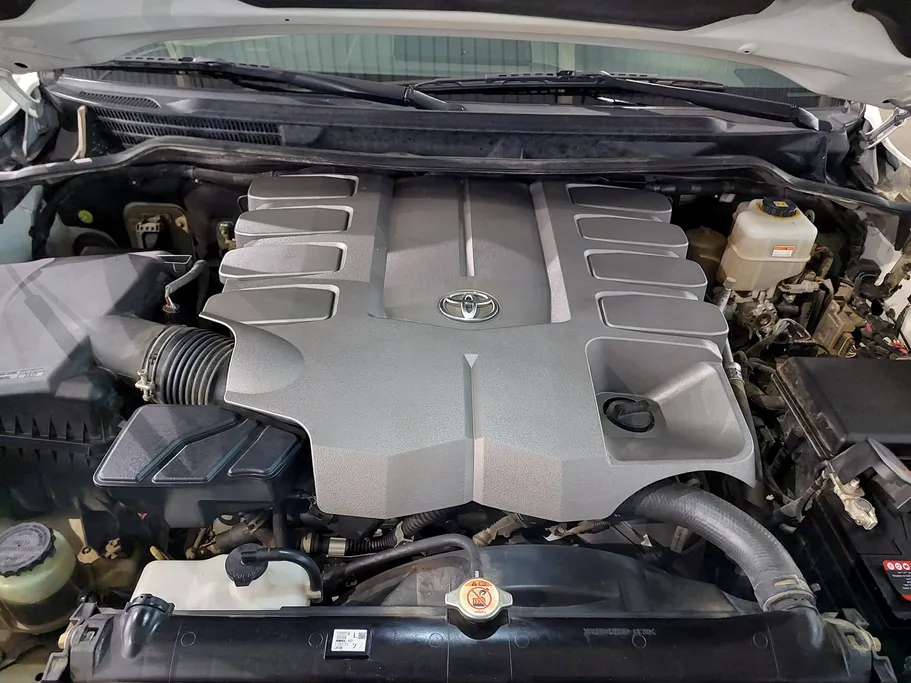 2018 Toyota Land Cruiser GXR 