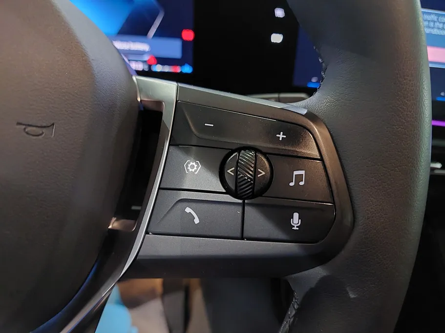 2024 BMW X Series X1 SDrive 20li 