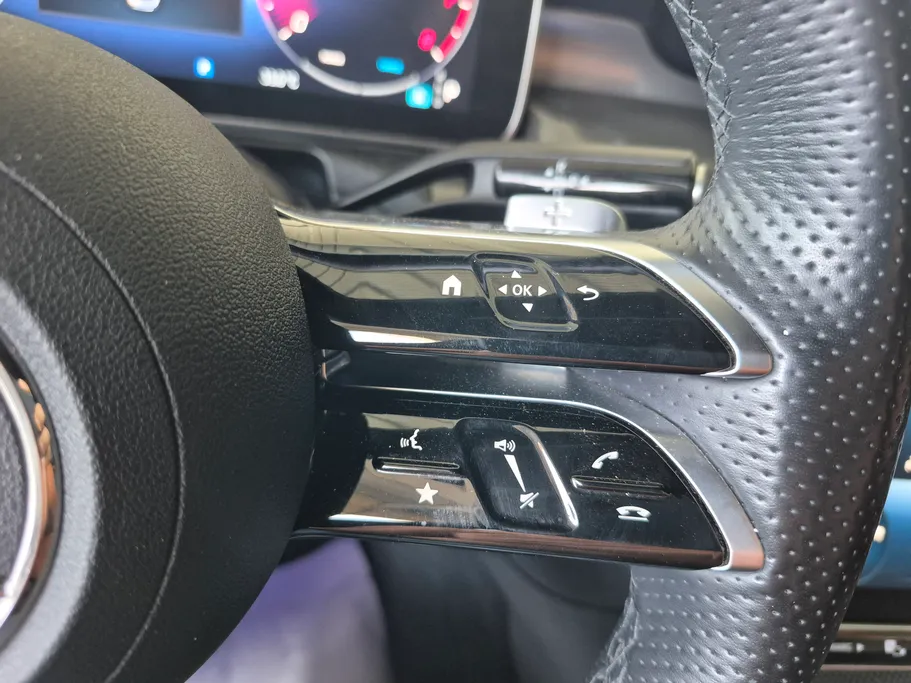 2023 Mercedes C 200 