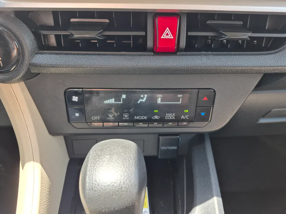 2024 Toyota Yaris  Y Plus 