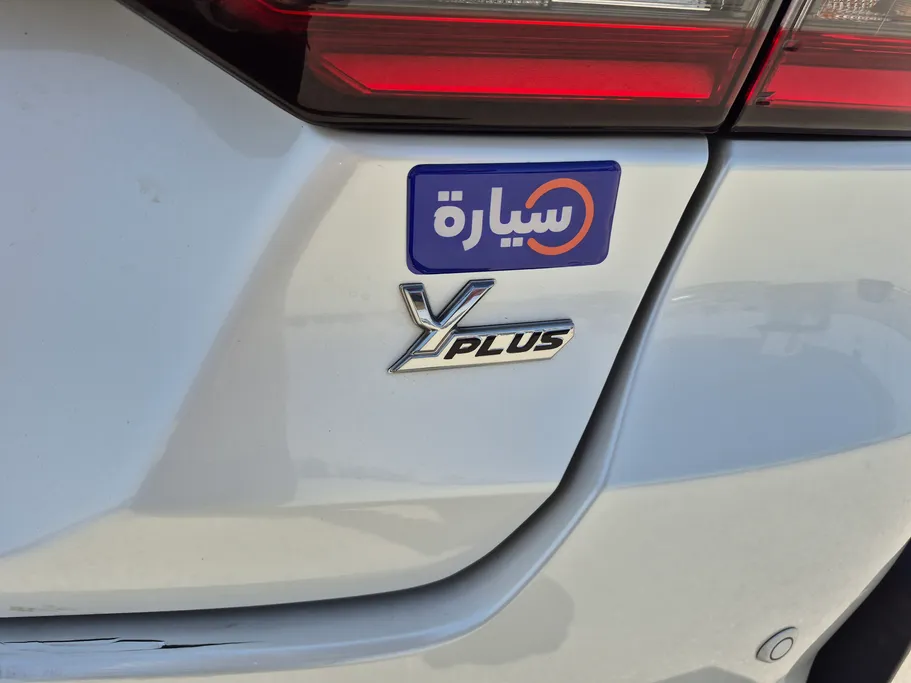 2024 Toyota Yaris  Y Plus 