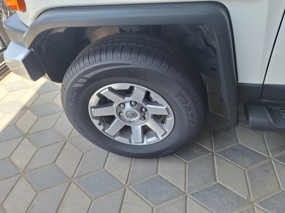 تويوتا اف جي FJ Cruiser 2023 