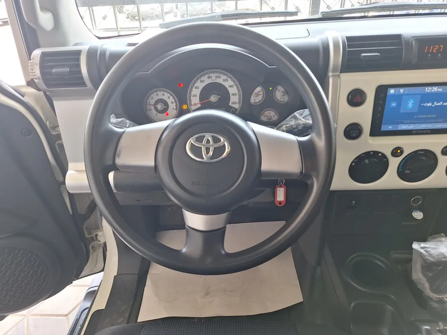 تويوتا اف جي FJ Cruiser 2023 