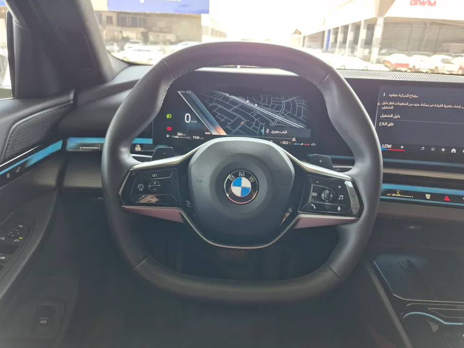 2024 BMW 5 Series 520i 