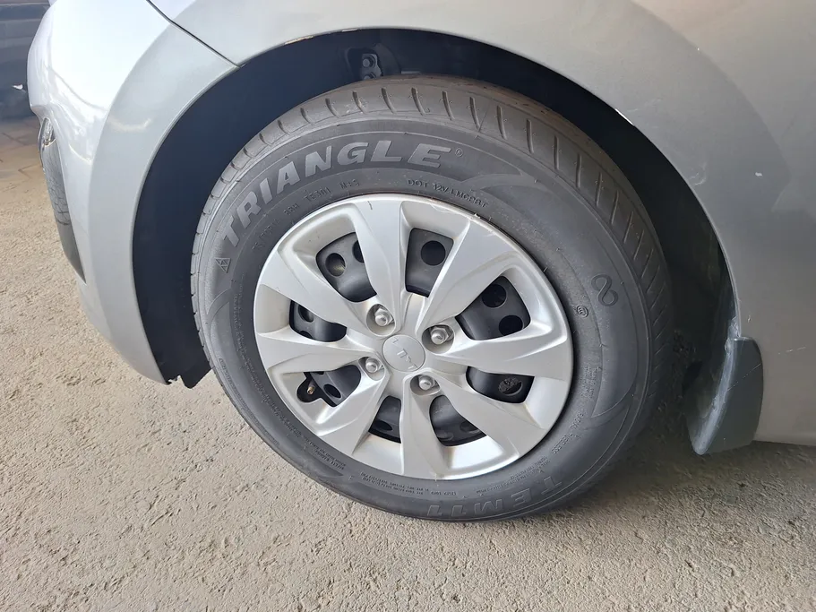 2023 Kia Pegas GL 