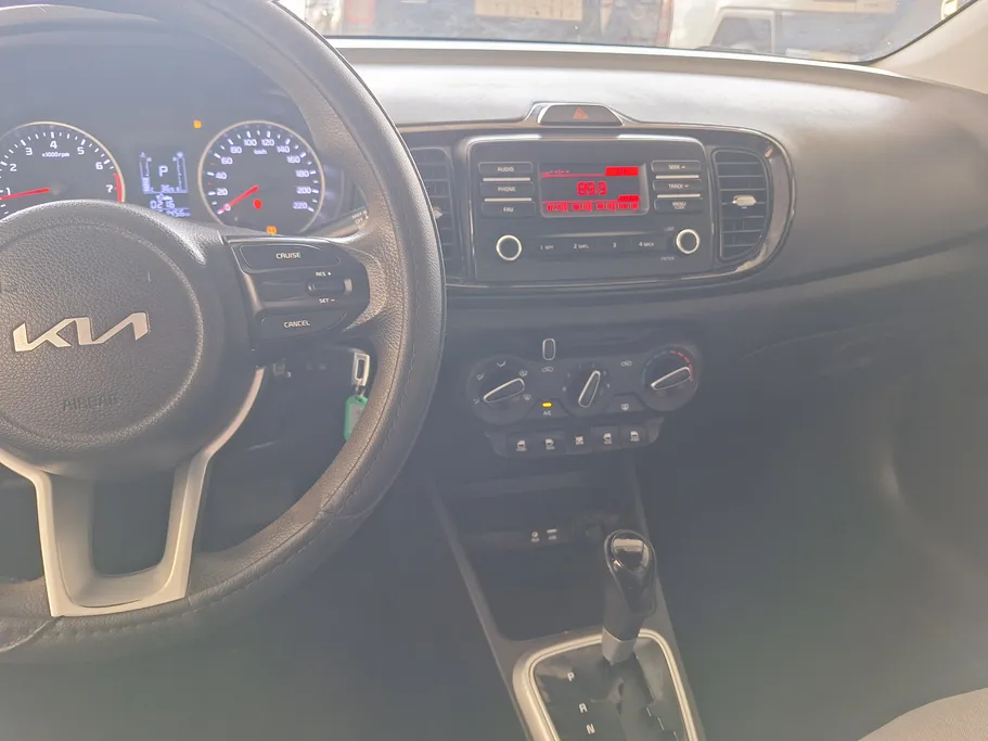 2023 Kia Pegas GL 