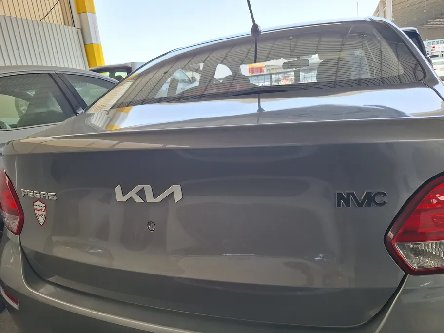 2023 Kia Pegas GL 